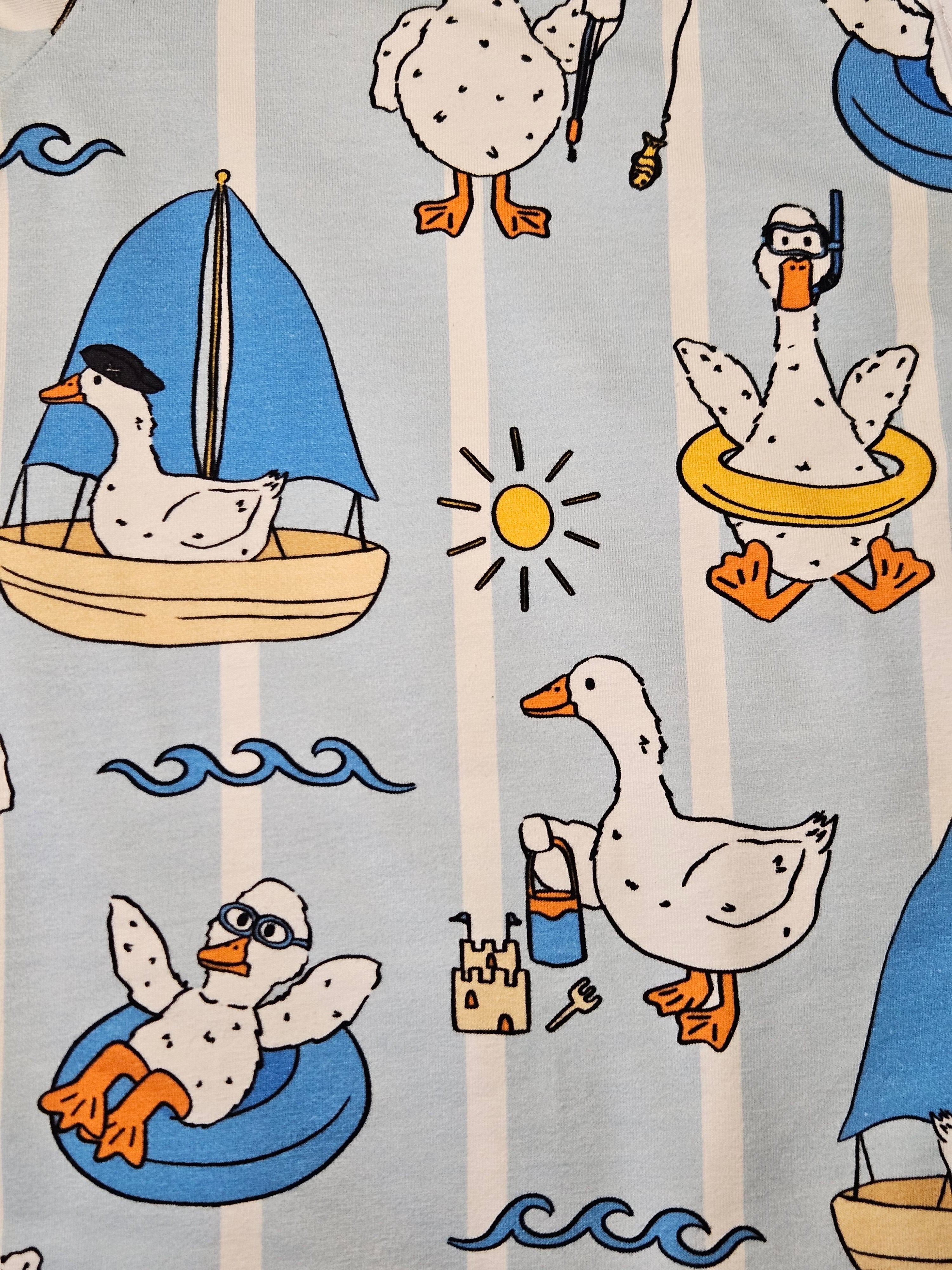 Baby Romper with 2-way zipper "Cheerful Geese" (Jersey fabric)