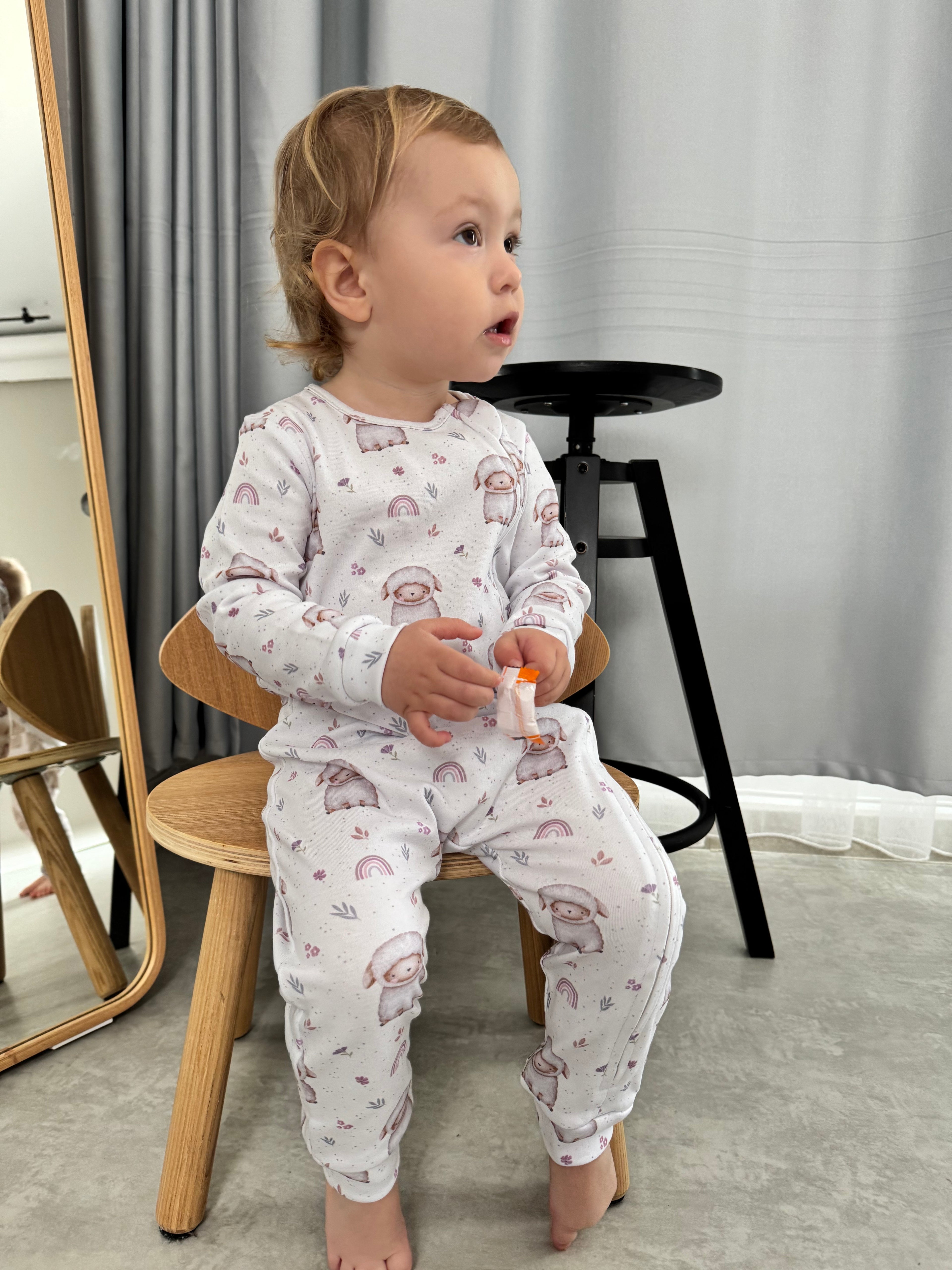 Ultra-Soft Baby Romper with Zipper "Cute Sheep" (Gentle Touch fabric)